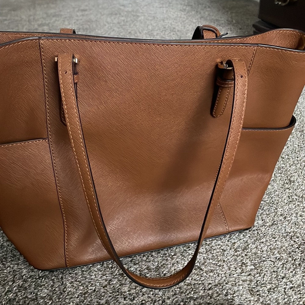 Tote - Picture 2 of 7